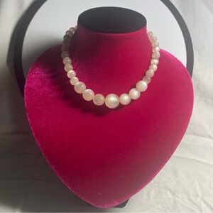 Vintage white “cats eye” beads 14.5” necklace.